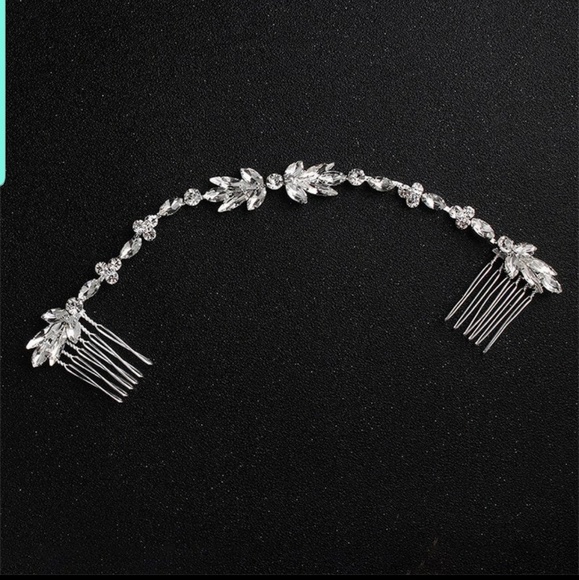 Crystal Headpiece - Picture 2 of 2